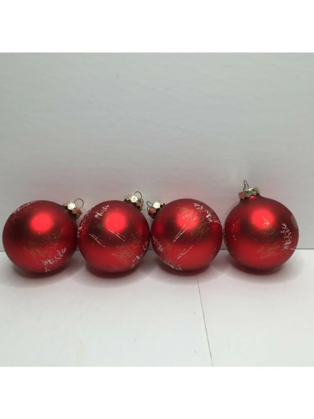 Holiday Living Play 4 Matte Red Glass Ball Christmas Tree Ornaments Frosted Tree
